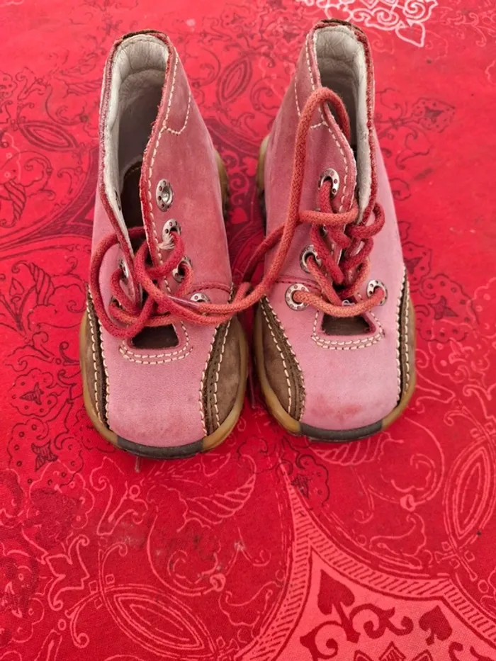 Chaussures bébé fille