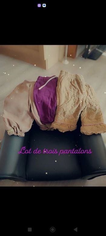 Lot de vêtements pantalons