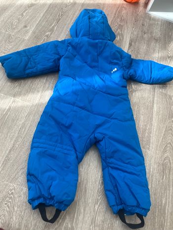 Combinaison de ski  2 ans neuve