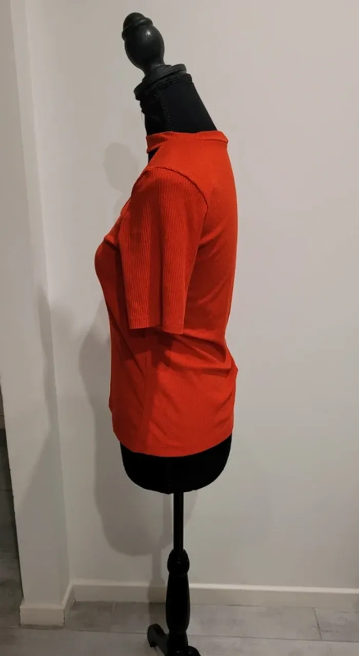 Top Zara, taille S. - photo numéro 2