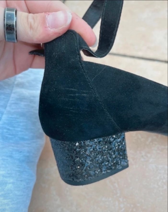 Chaussure à talon matière velours et talon pailletée taille 39 de chez cache cache en bon état - photo numéro 8