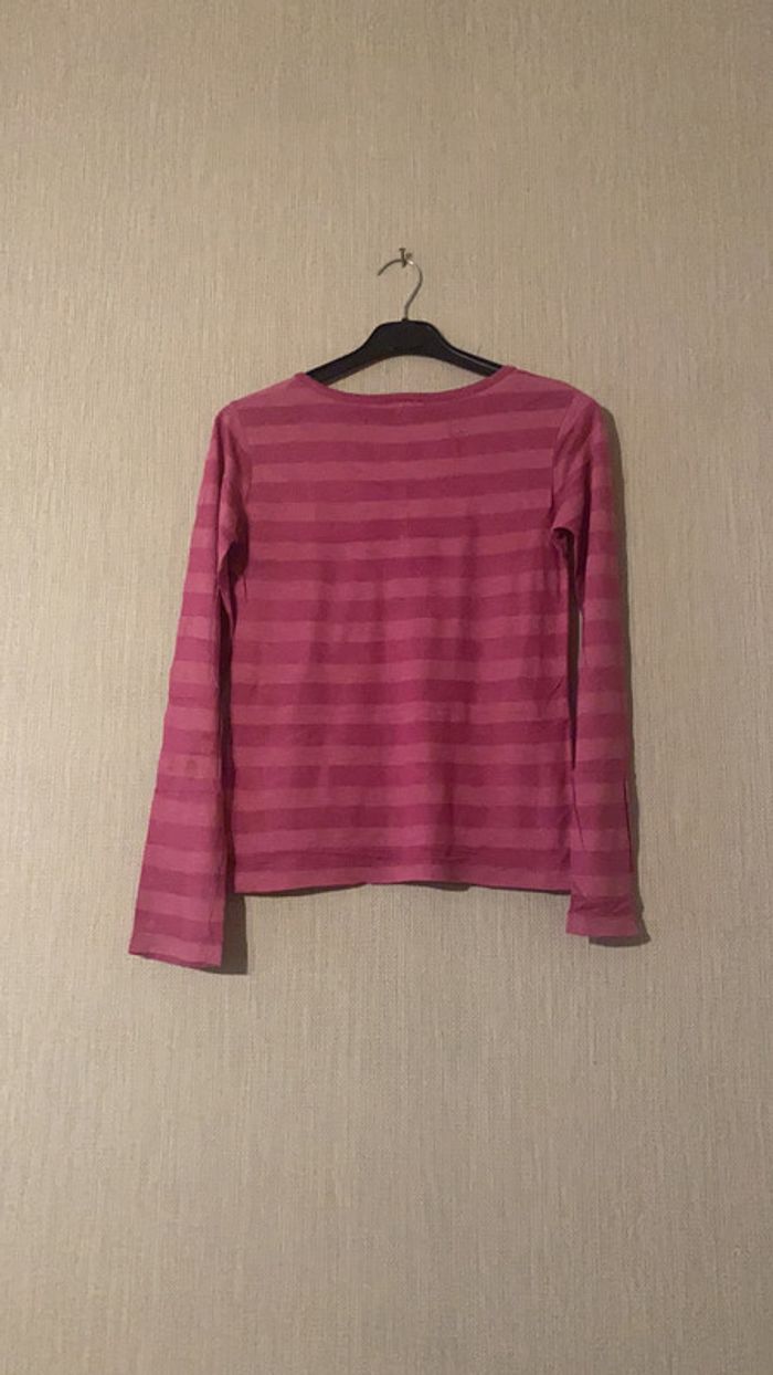 T-shirt Taille 9/10 ans - photo numéro 2