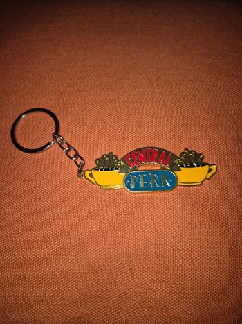 Porte clef doré serie friends