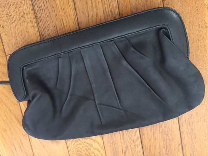 Pochette April First en cuir - photo numéro 3