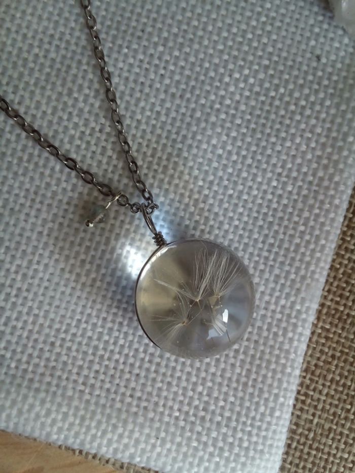 Collier sphère de graines naturelles et pierre de labradorite - photo numéro 3