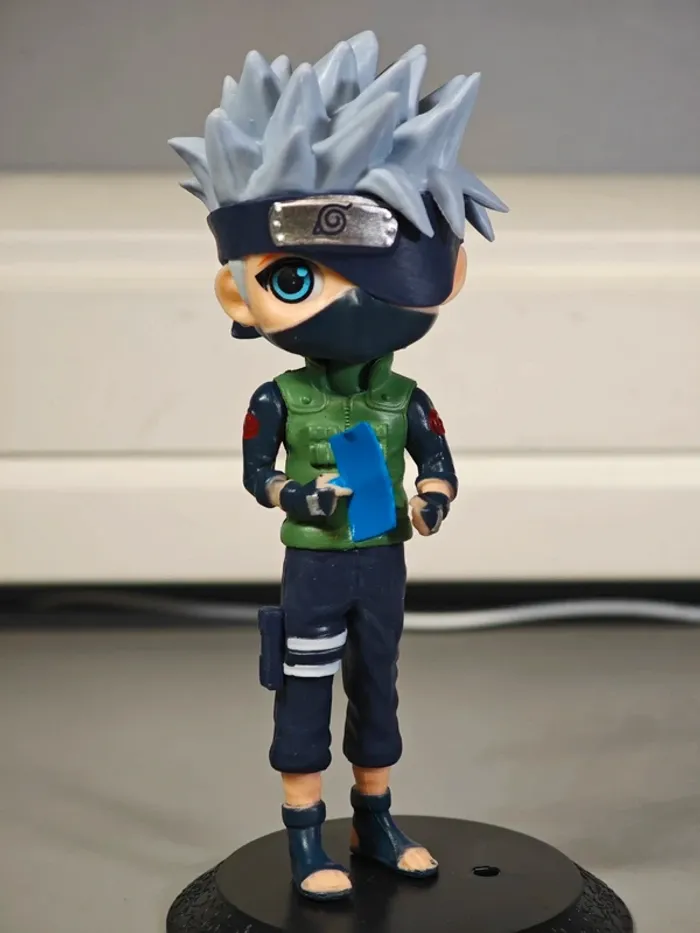 Figurine Naruto : Kakashi 14cm neuve sans boîte