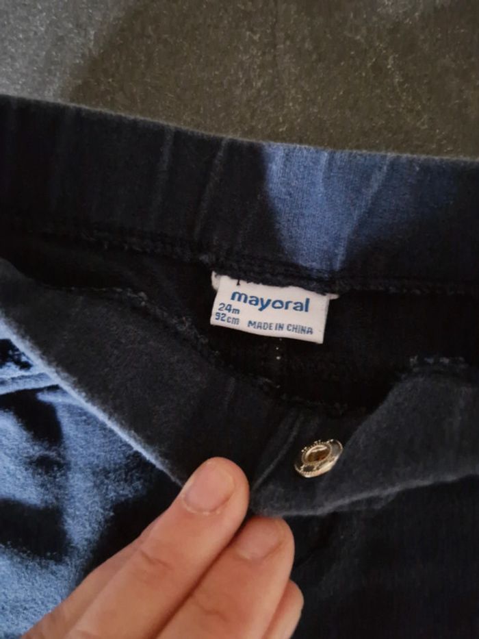 Pantalon Mayoral 🎀 2 ans - photo numéro 2