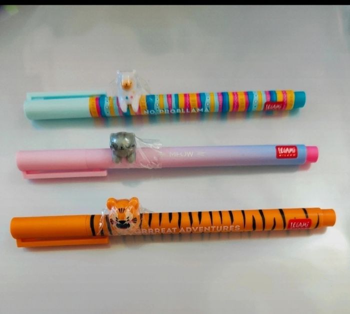 Lot de stylos Lovely FRIENDs legami