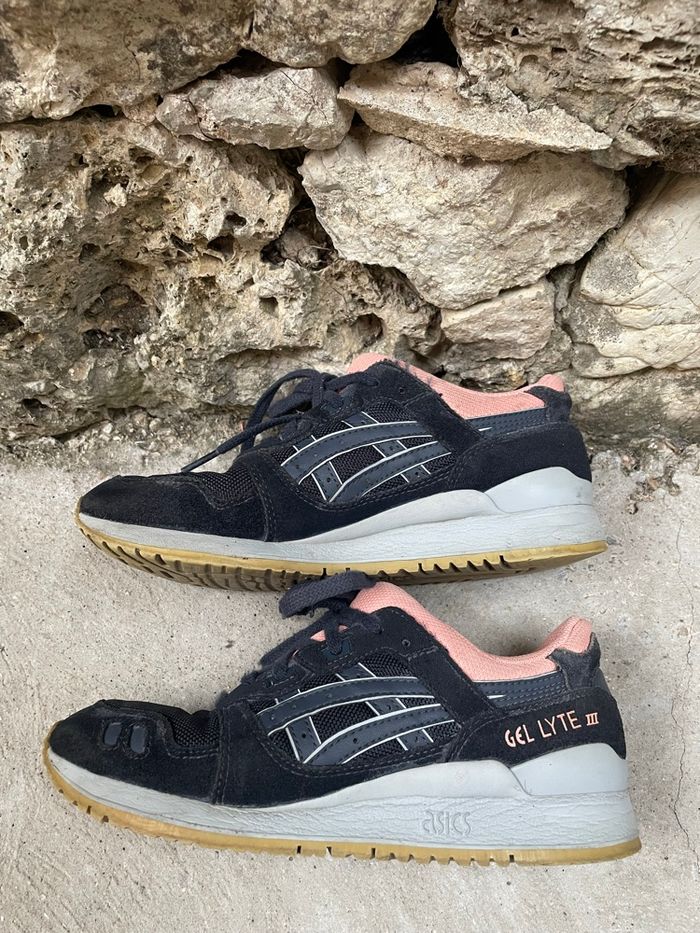 Baskets Asics - photo numéro 2