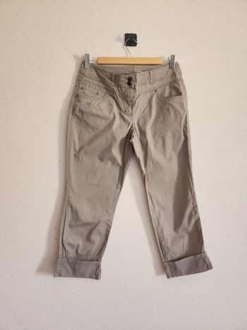 Pantacourt femme 38 Camaïeu – gris – très bon état