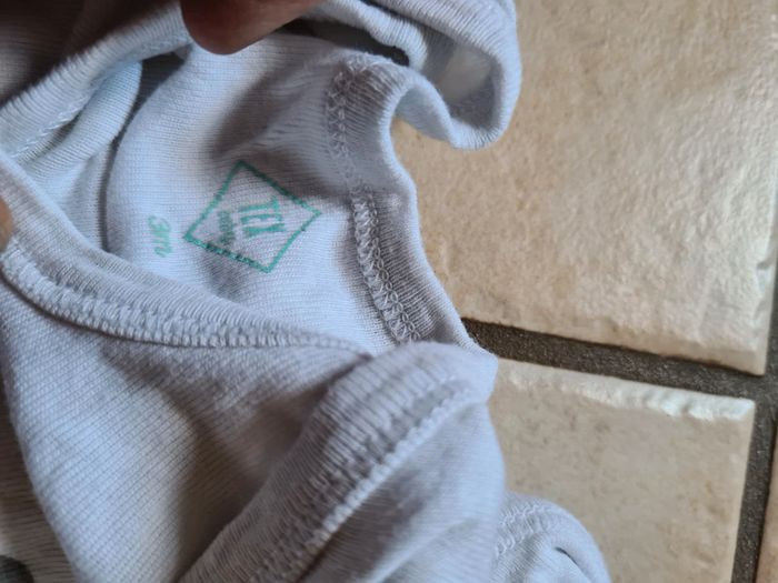 3 body 3 mois - photo numéro 2