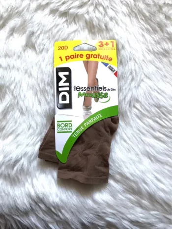 Lot de 4 paires de socquettes Dim mes essentiels mousse neuf avec emballage