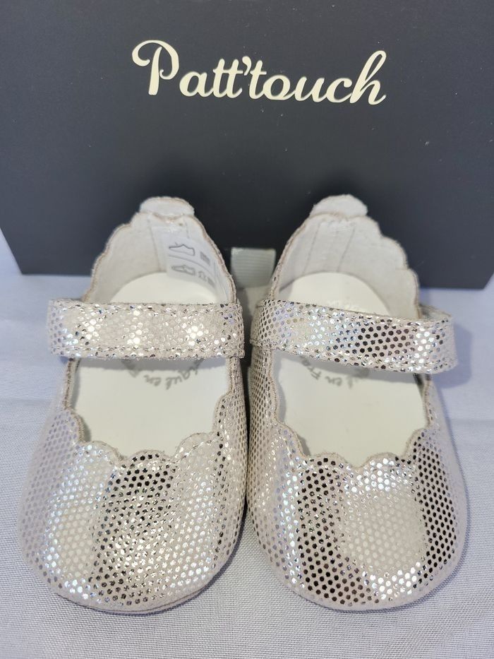 Chaussures ballerine bébé en cuir argent Point 16 Made in 🇨🇵