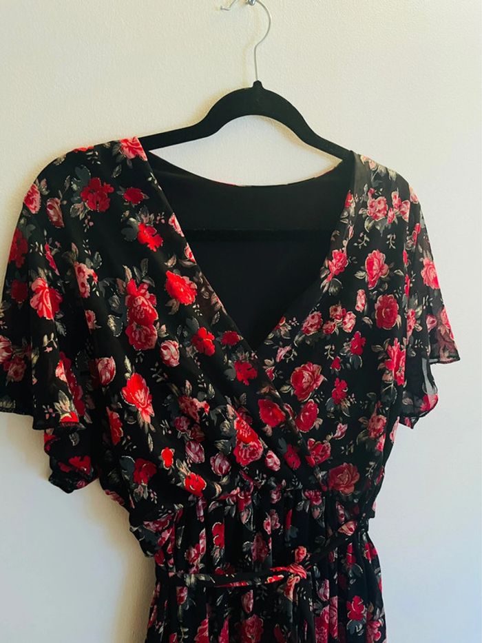 Robe à fleurs ceinturée neuve Made in France - photo numéro 2