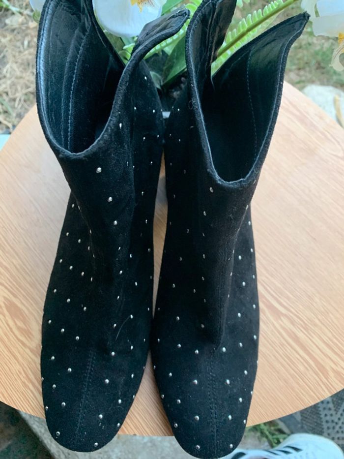 Bottines Collection IRL taille 41 talon 7,5 cm noir avec point argent