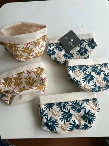 Lot  pochettes vide  poche