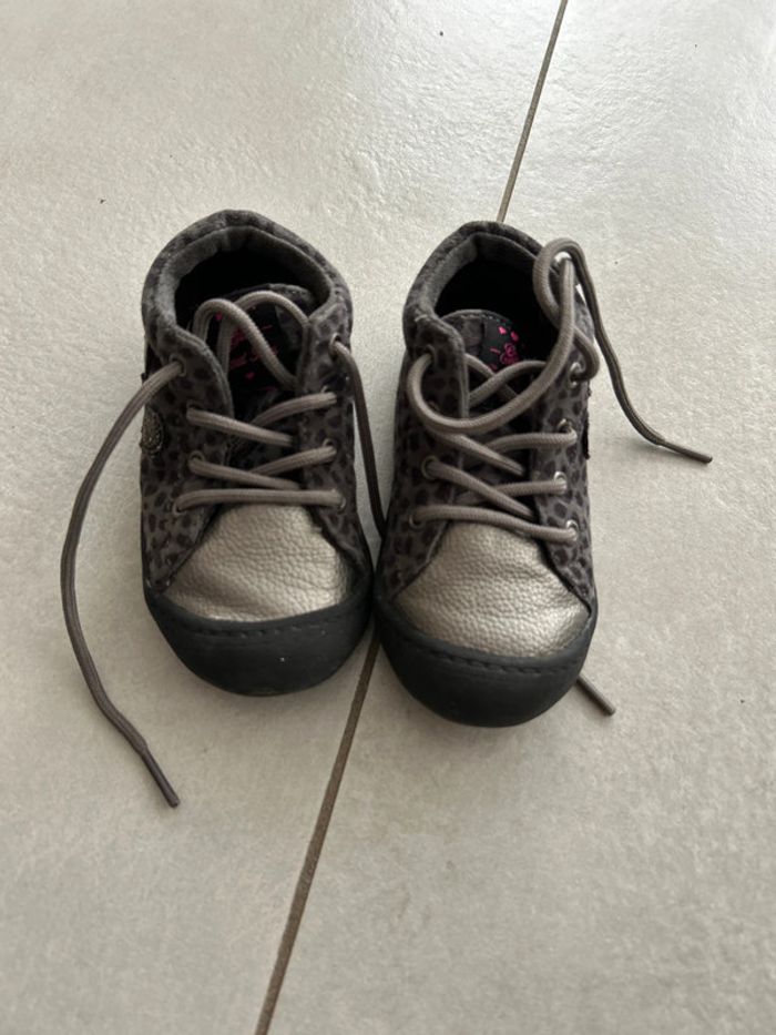 Chaussure 20