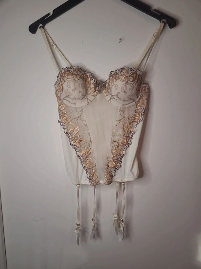 Bustier