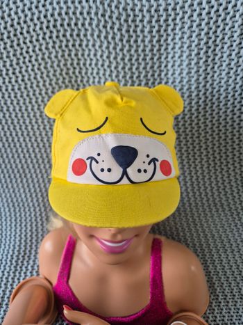 Casquette jaune
