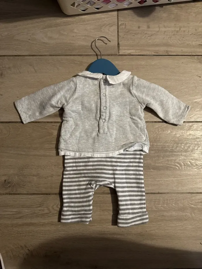 Ensemble Monoprix bébé fille ou garçon 0/1 mois - photo numéro 4