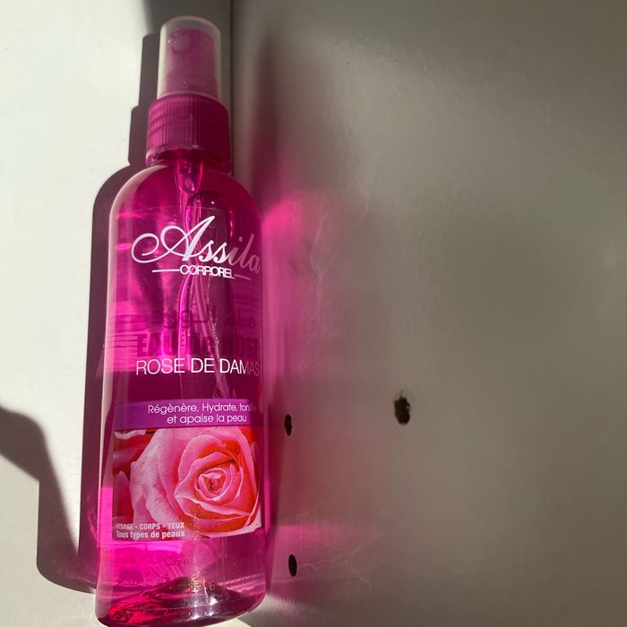 Eau de rose - photo numéro 2