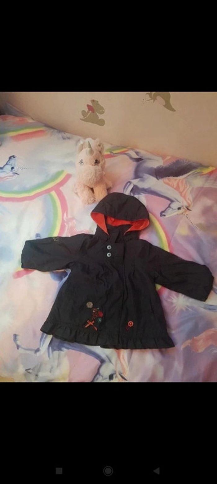 Imperméable fille 6 mois neuf
