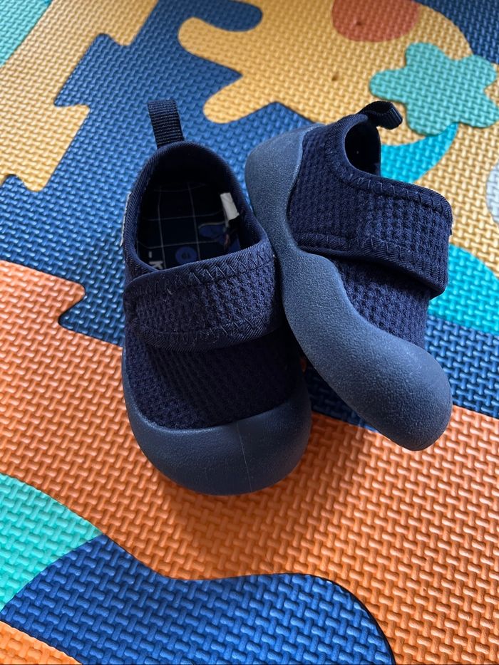 chausson motricité taille 19