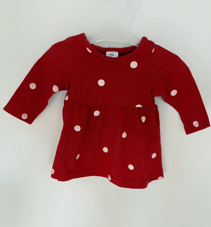 2 vêtements en 1 mois - photo numéro 2