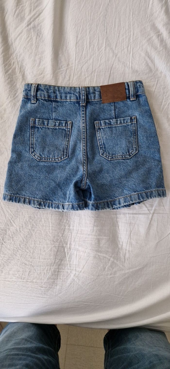 Jupe short - photo numéro 2