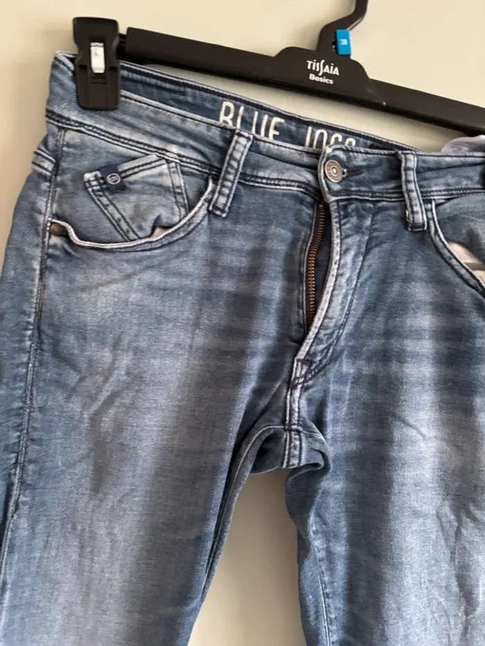Jeans taille 26 - photo numéro 2