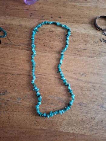 Collier long en perles