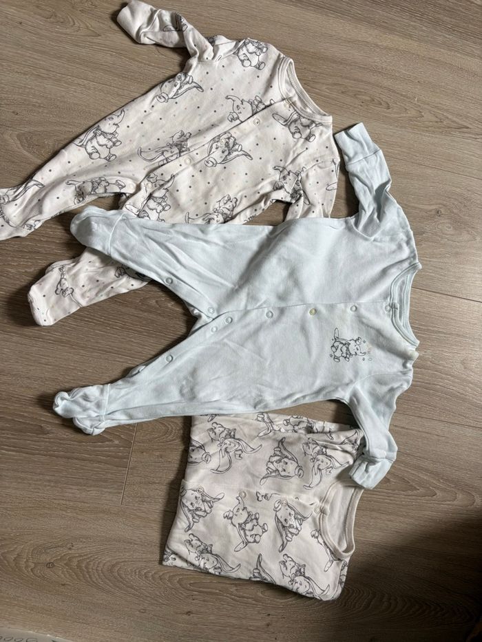 Lot pyjamas 6 mois - photo numéro 4