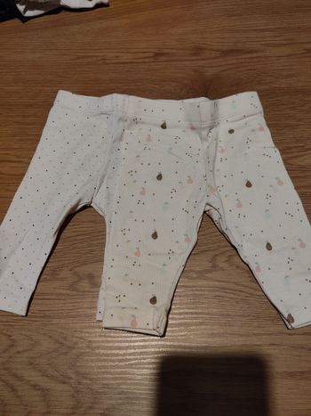 Lot 2 leggings