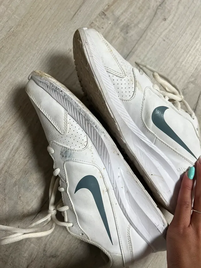 Chaussure de sport - photo numéro 3