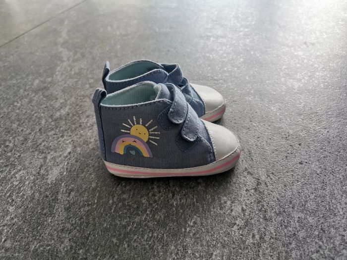 Chaussures bébé fille 9/12 mois neuves - photo numéro 2