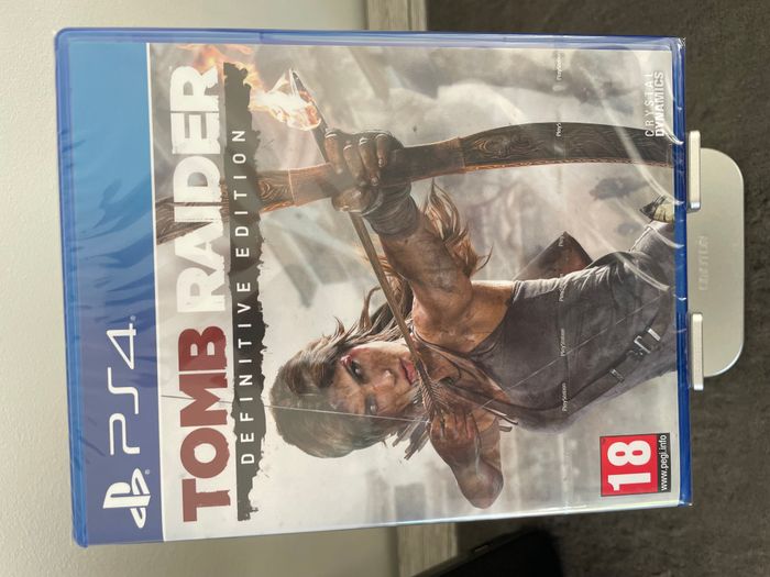 Tomb Raider Definitive Edition PS4 - photo numéro 1
