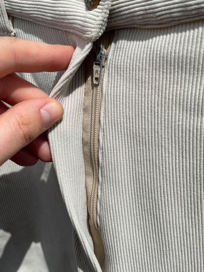 Pantalon écru/beige très clair - photo numéro 6