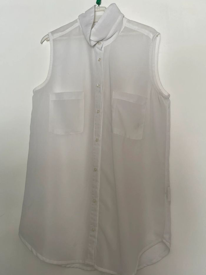 Chemise sans manche