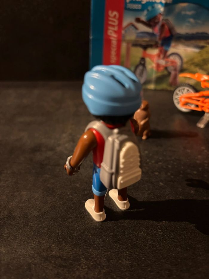 Playmobil 70303 cycliste avec marmotte - photo numéro 5