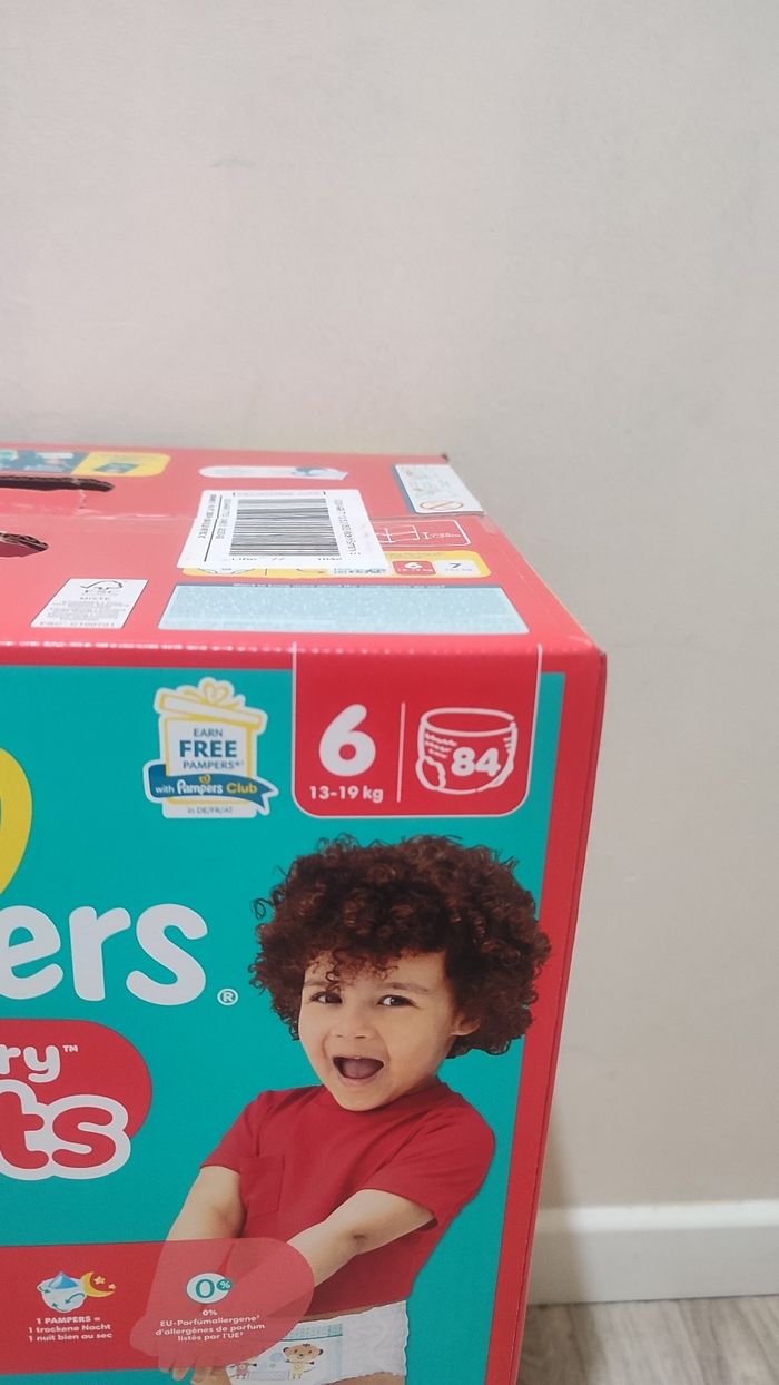 Couche Pampers culotte taille 6 - photo numéro 2