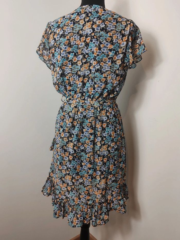 Robe à fleurs - photo numéro 2