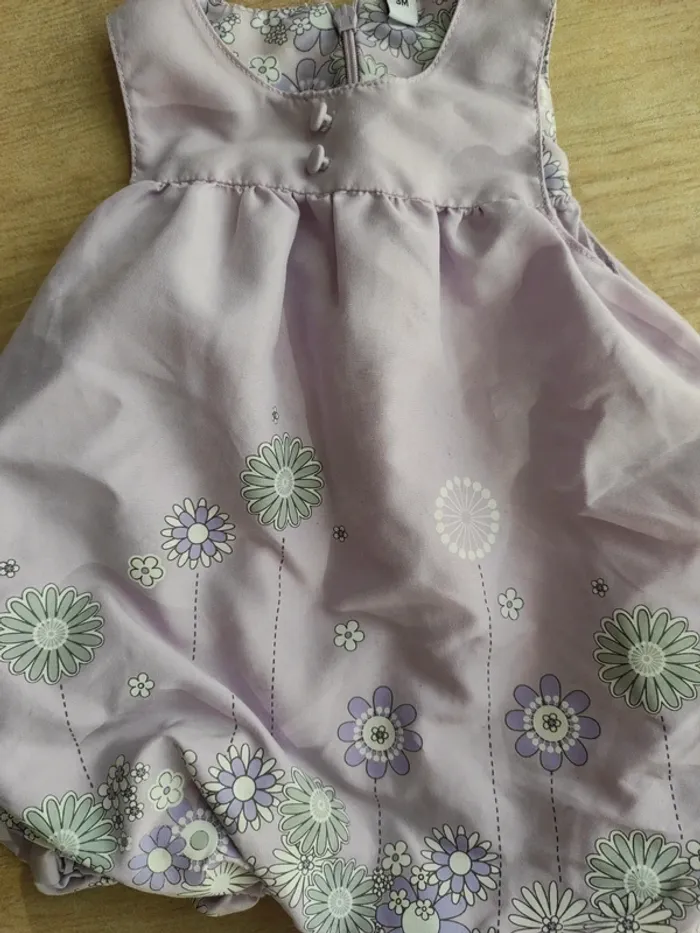 Robe boule lilas - photo numéro 2