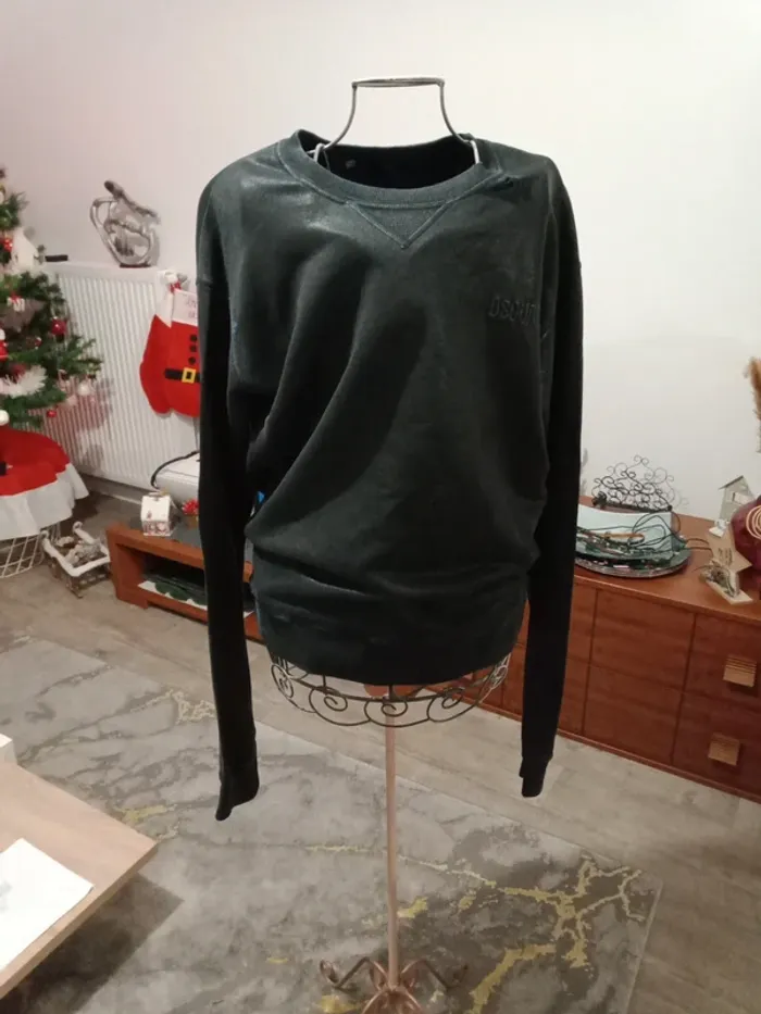 Pull Dsquared 2