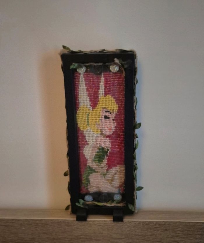 Décoration a poser fee clochette