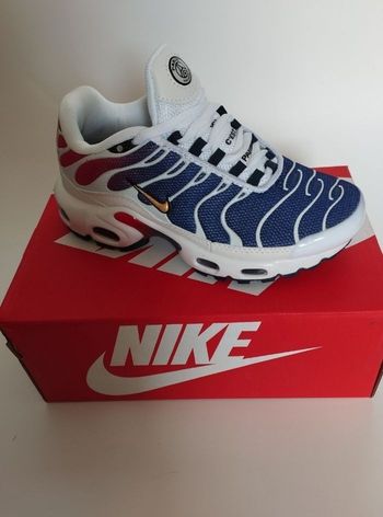 Tn air max plus enfants neuf taille 35