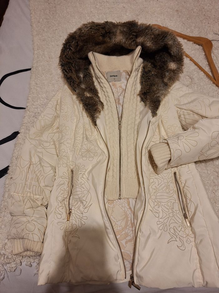 Doudoune desigual tres chaude et élégante - photo numéro 3