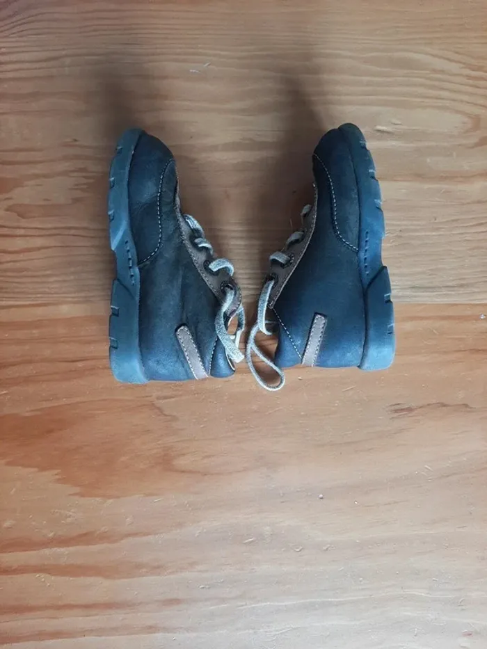 Babybotte chaussures montantes de marche mixte pointure 22 - photo numéro 3
