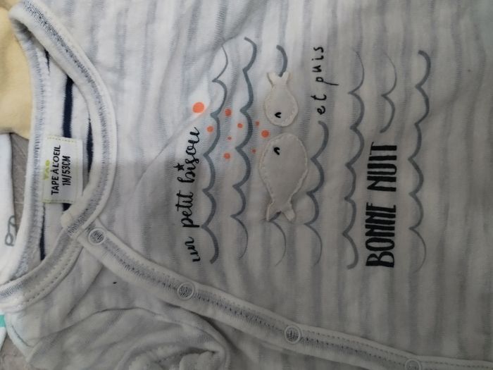 Lot vêtements bébé garçon Taille 1 mois - photo numéro 7