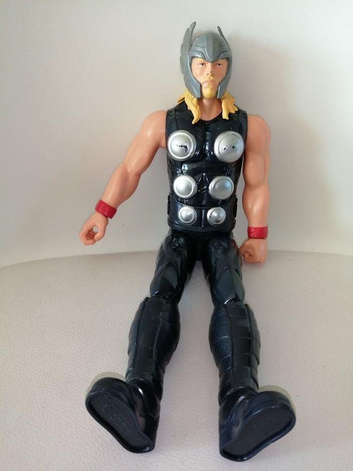 Figurine Marvel Thor 30 cm - photo numéro 3