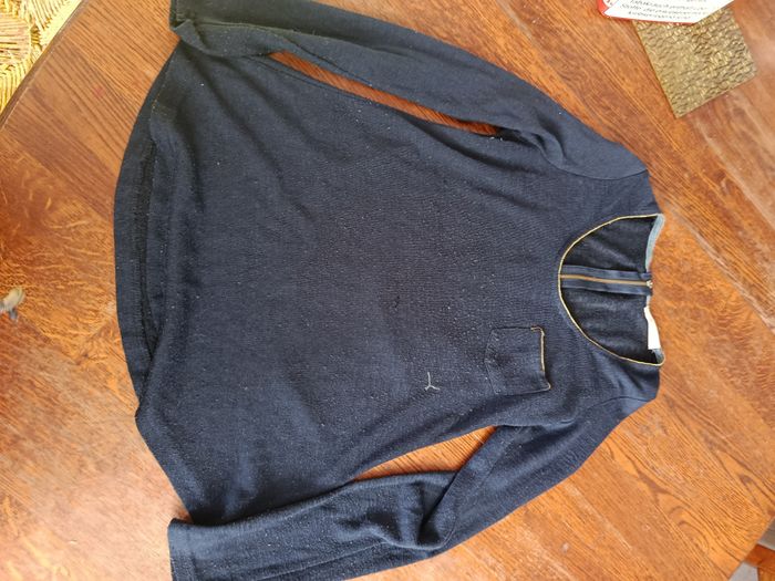 pull fin bleu